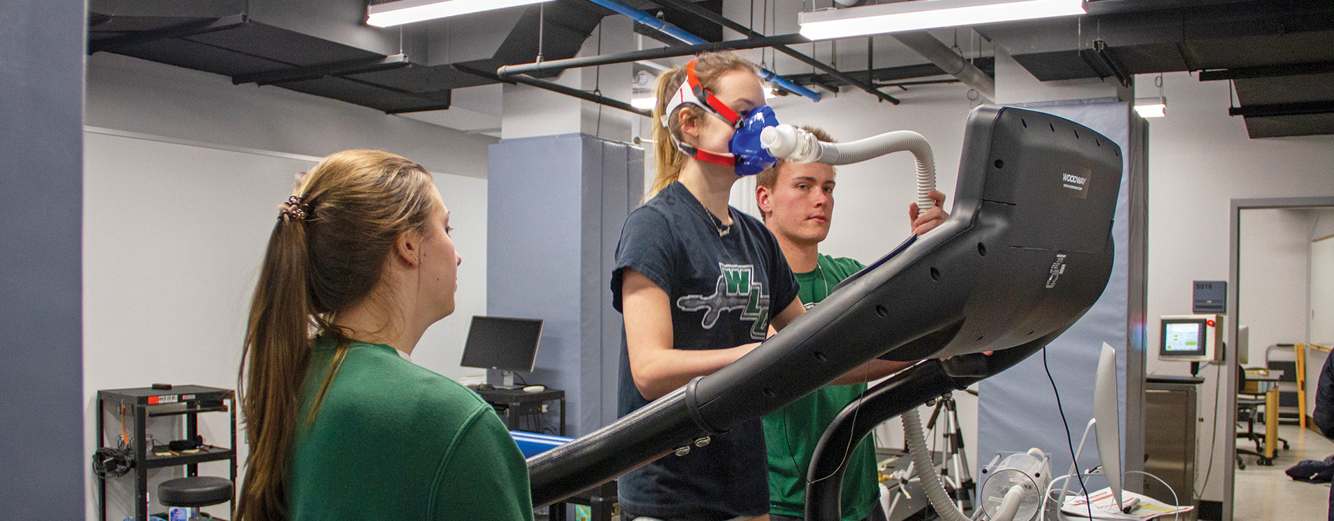 WLC students in sport and exercise science lab