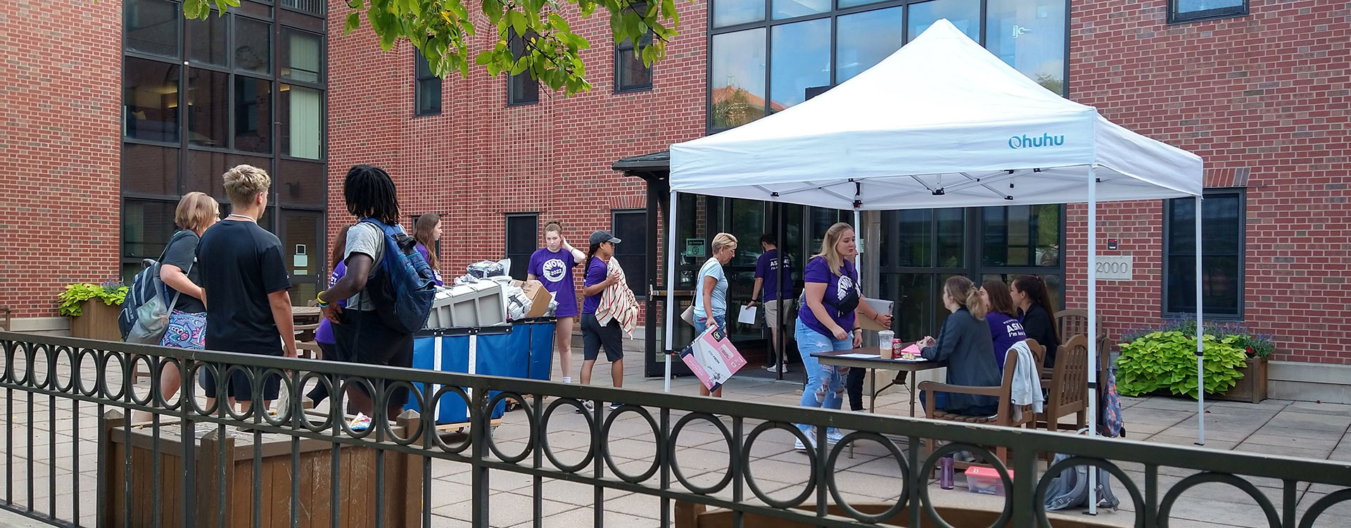 WOW move-in