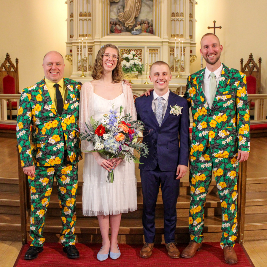alum wedding